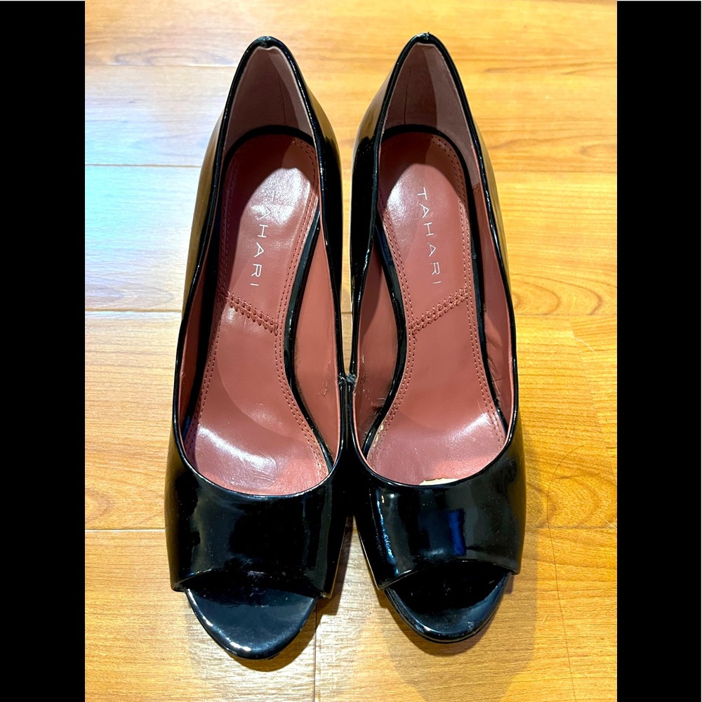 Tahari Patent Black Open Toe Platform Pumps Women Size 6